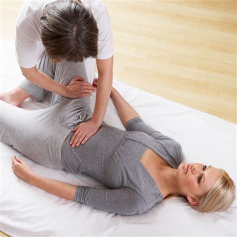 Erotic massage Hoeilaart