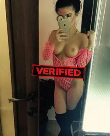 Britney anal Prostituée Amiante
