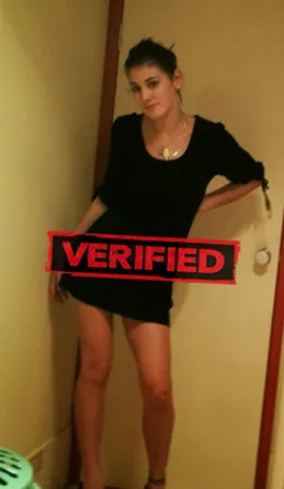 Julie Arsch Finde eine Prostituierte Planken