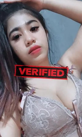 Karen jebač Najdi prostitutko Barma