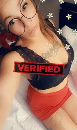 Emma sexy Prostitute Dhihdhoo